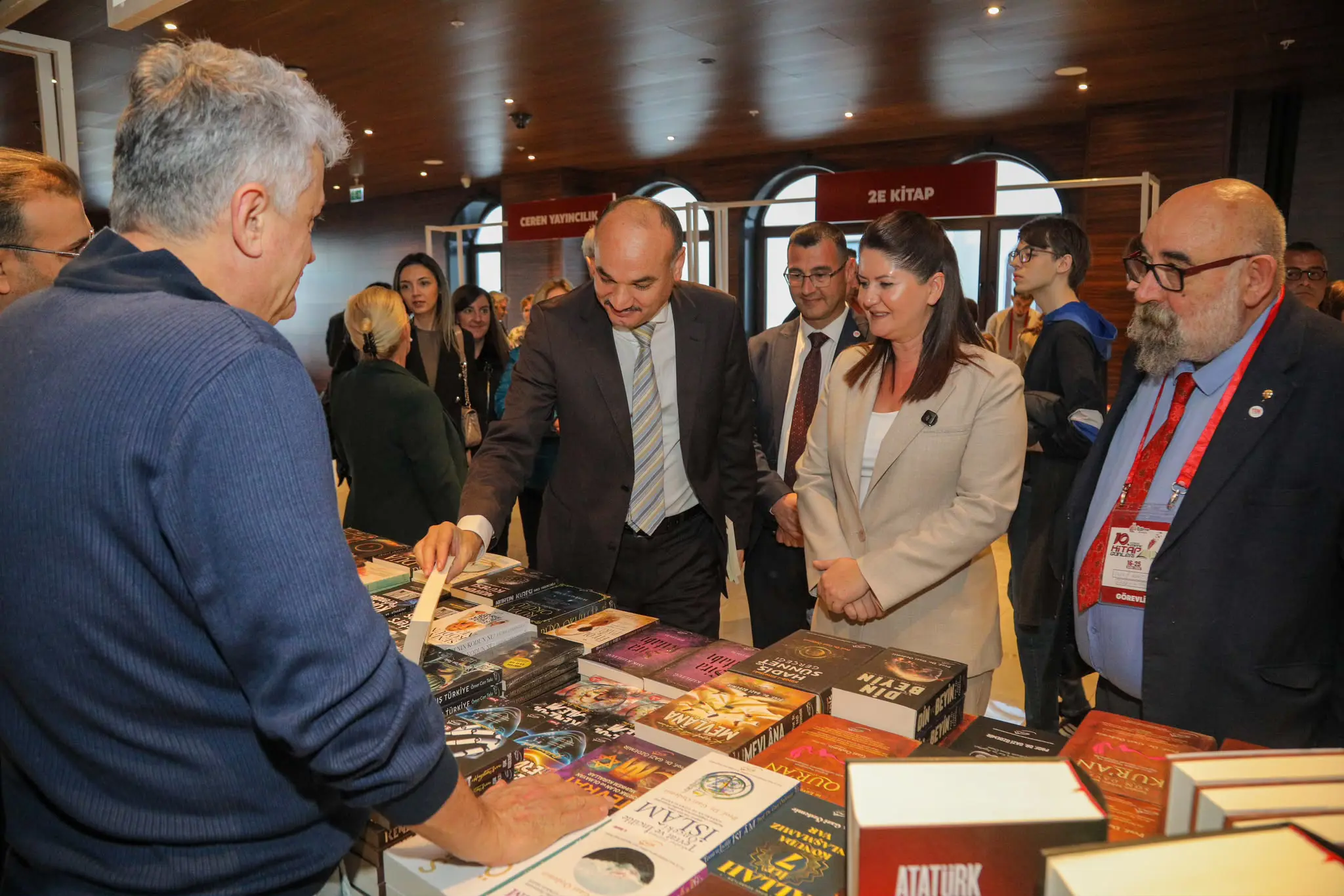 KİTAP GÜNLERİ HEYECANI BAŞLADI galeri görseli